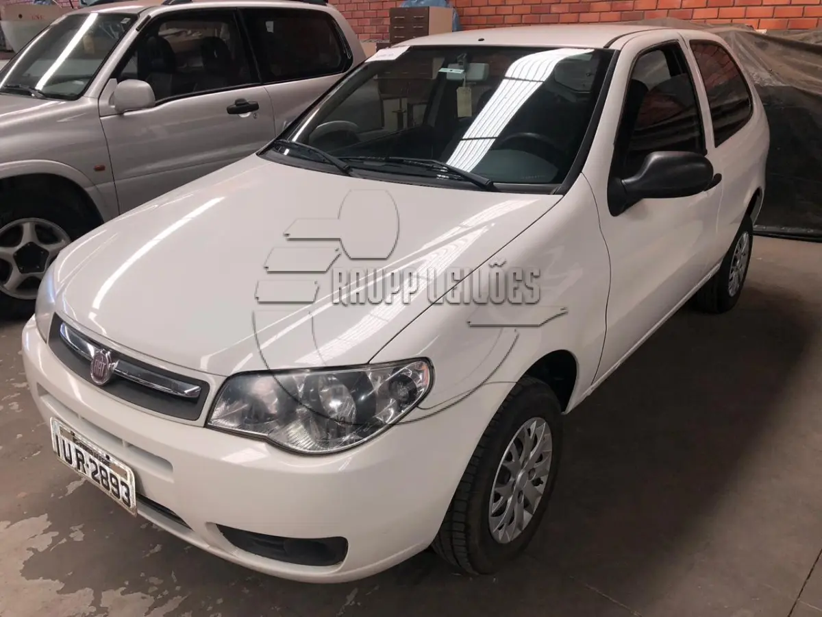 LOTE 003 - FIAT PÁLIO FIRE ECONOMY 2013/2014 - PLACA IUR-2893