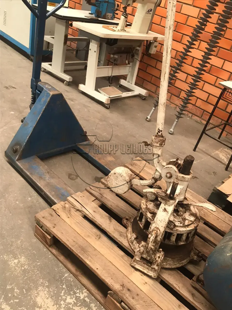 LOTE 038