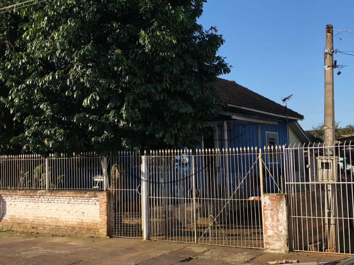 LOTE 002 - Terreno com benfeitorias em Cachoeirinha/RS - Vila Vista Alegre