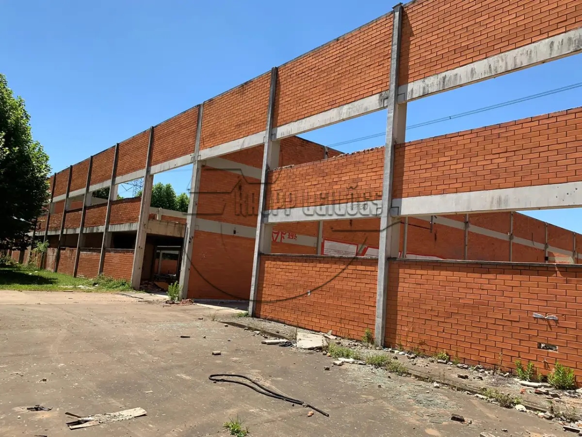 LOTE 002 - Pavilhão industrial em Canoas/RS