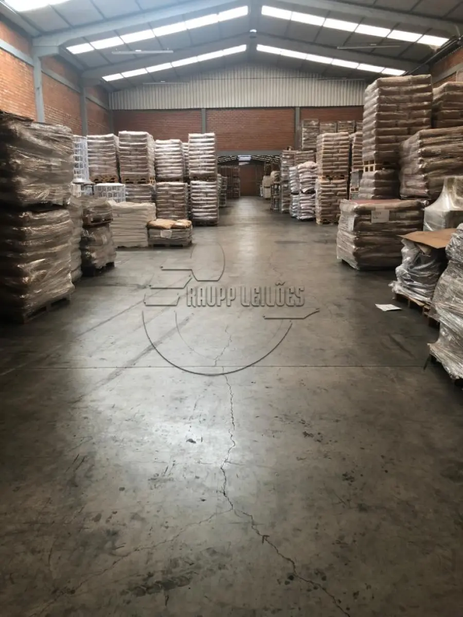 LOTE 003 - Um pavilhão industrial em Estrela/RS