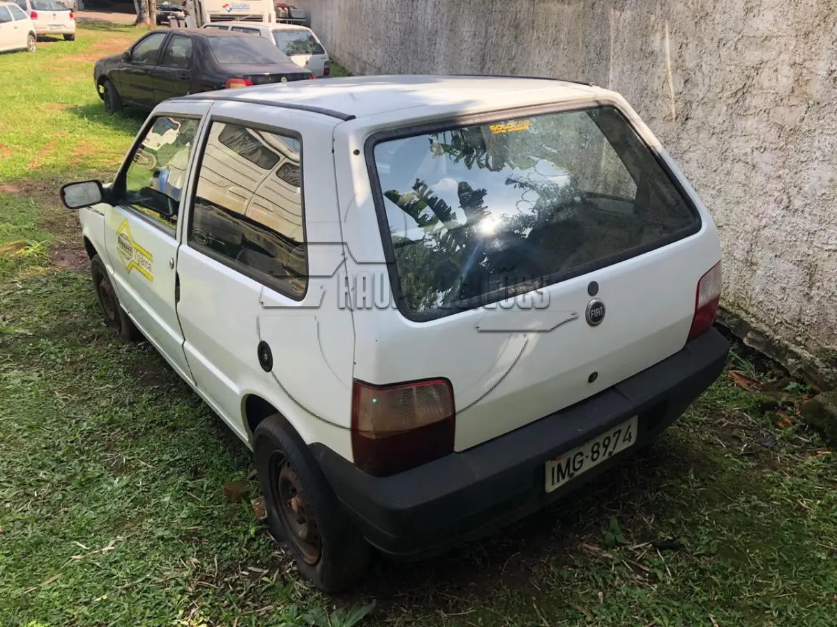 LOTE 007 - Veículo marca Fiat, modelo uno Fire