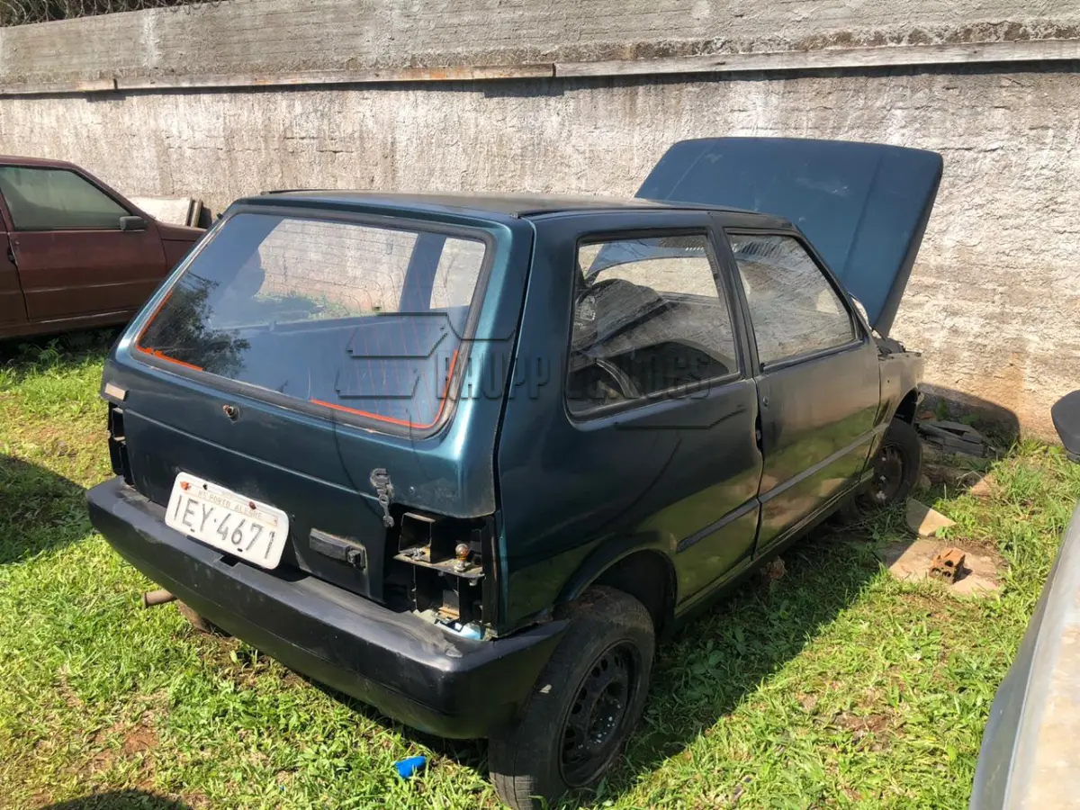 LOTE 001 - Veículo marca Fiat, modelo uno s