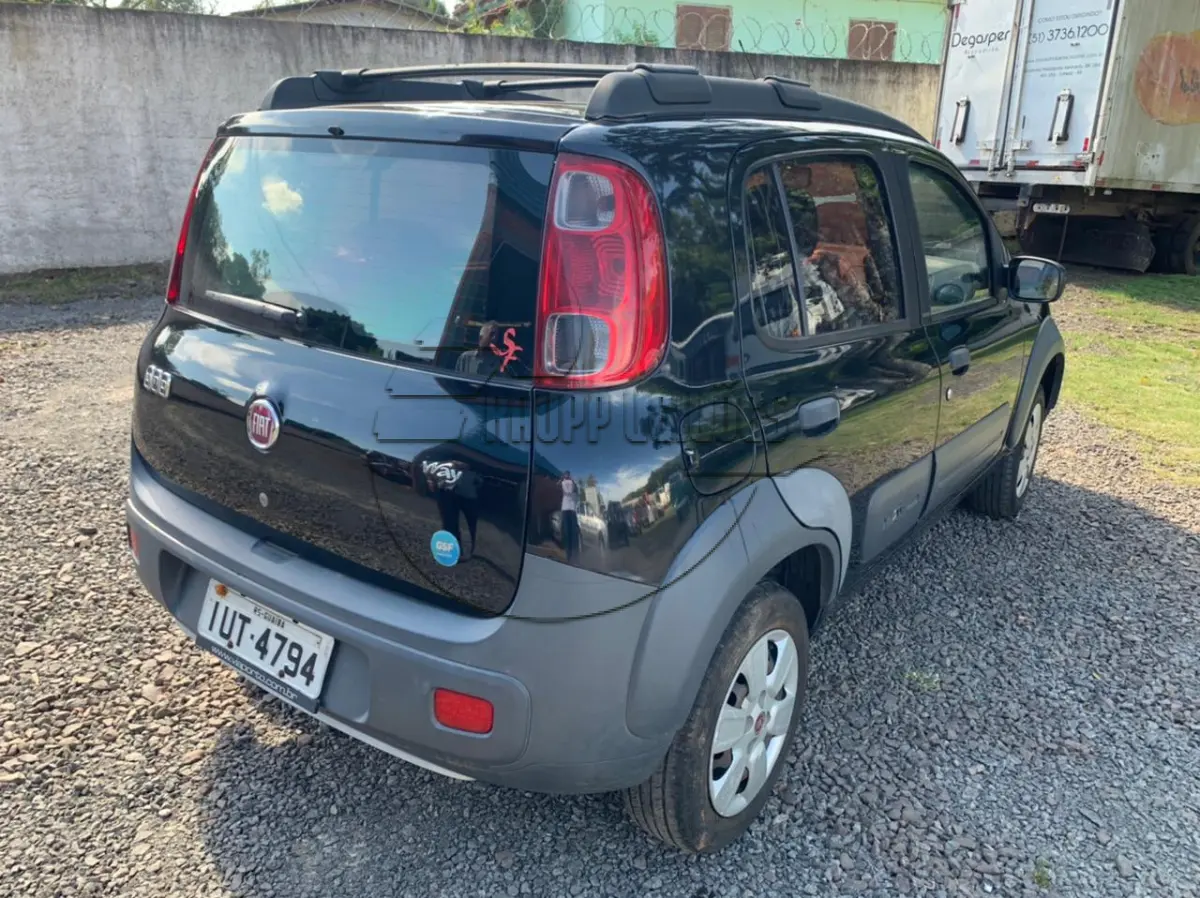 LOTE 010 - Um veículo Fiat/Uno Way 1.0