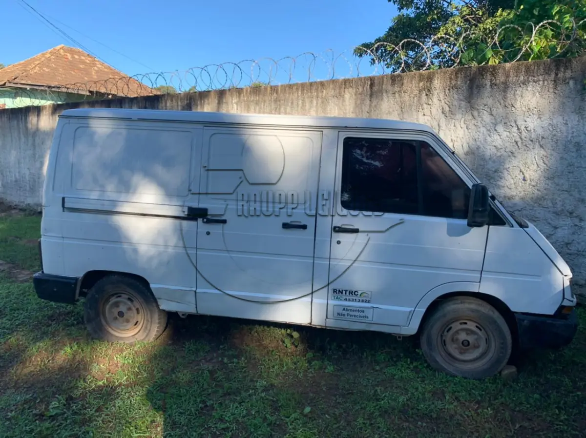 LOTE 005