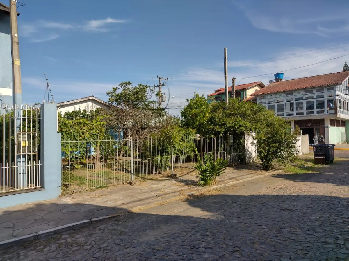 LOTE 007 - 02ª DATA | (CACHOEIRINHA/RS) Um terreno de 200,00m², c/ benfeitorias, no Bairro Parque da Matriz I