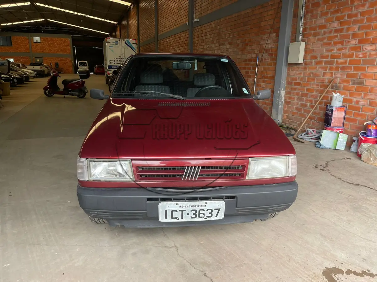 LOTE 014 - Um veículo Fiat/Uno Mille