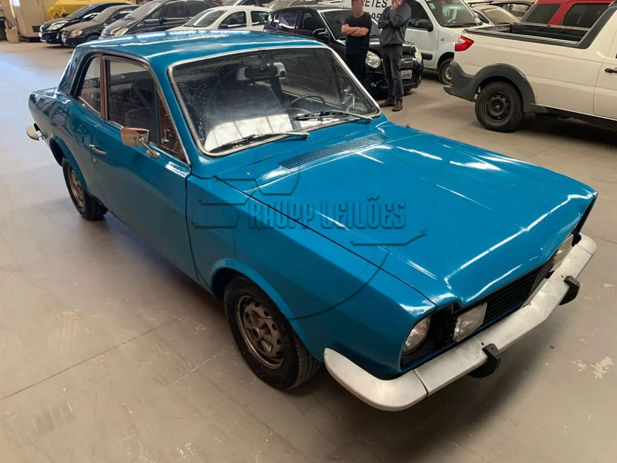 LOTE 008 - (VENDA EXTRAJUDICIAL) Um automóvel Ford/Corcel Luxo, ano/mod. 1976