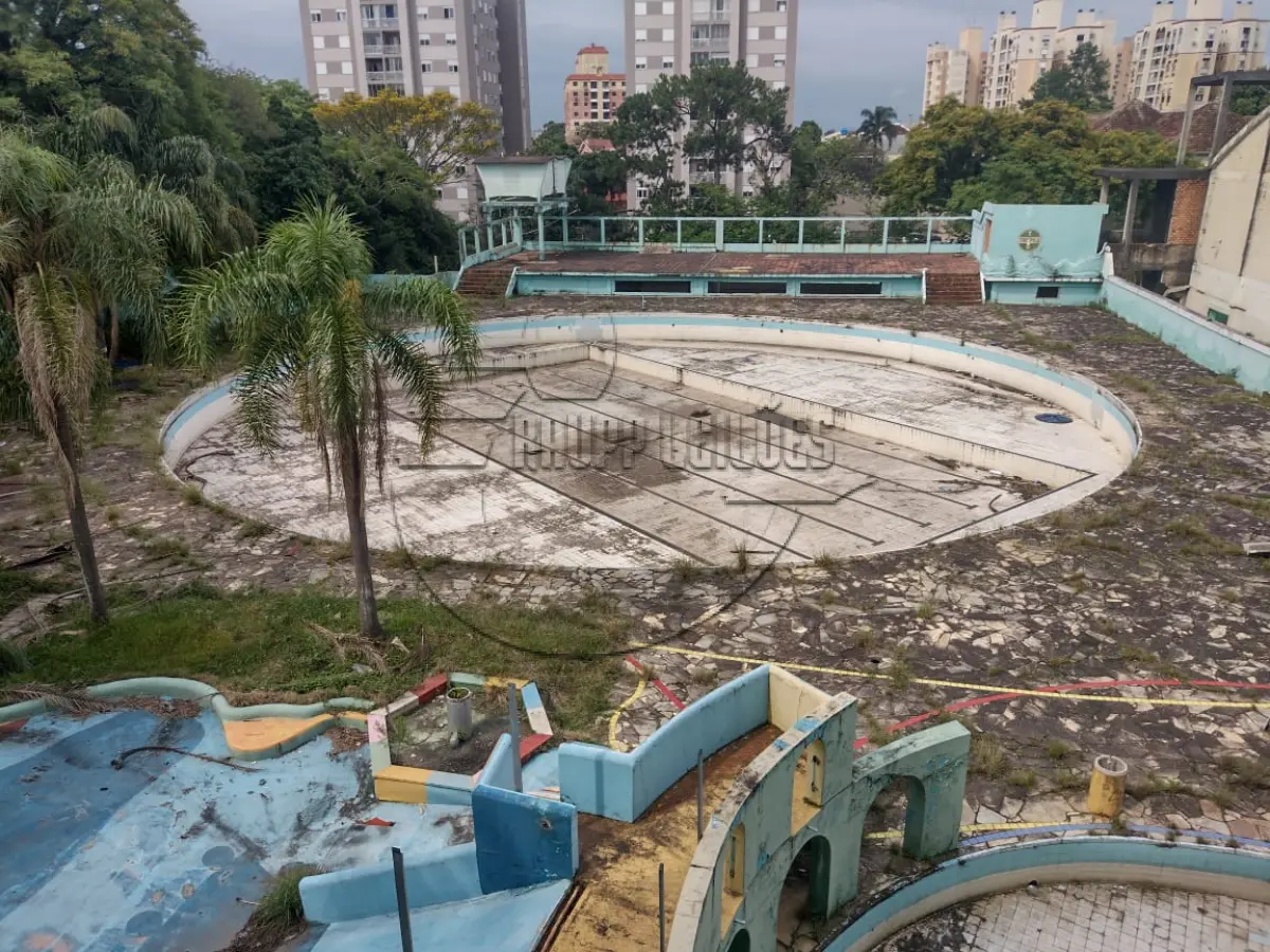 LOTE 001 - 03ª DATA | (PORTO ALEGRE/RS) 02 terrenos contíguos de aprox. 17.514,99m², c/ benfeitorias - Bairro Teresópolis (SEDE DO TERESÓPOLIS TÊNIS CLUBE)