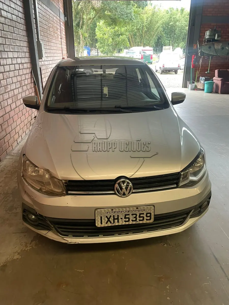 LOTE 015 - Um veículo VW/NOVO VOYAGE CL MBV, ano/modelo 2016/2017