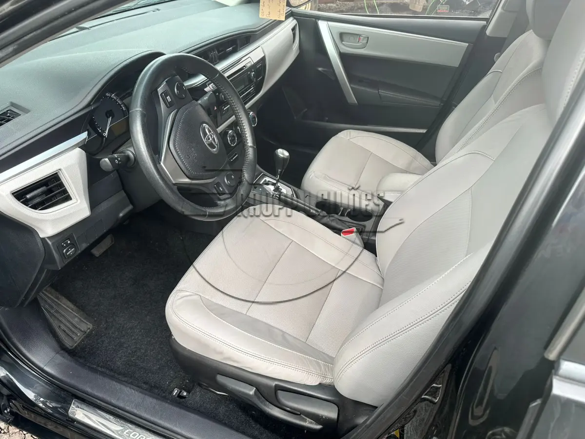 LOTE 021 - Um veículo Toyota/Corolla GLI18 CVT, ano/modelo 2016/2017, placa IXM 0789