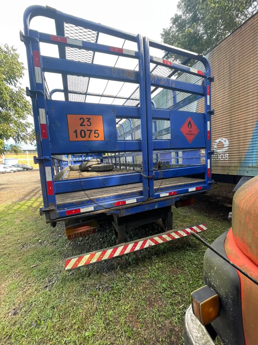 LOTE 007 - 02ª DATA | Um caminhão Mercedes Benz/L 1618, ano/modelo 1992/1992