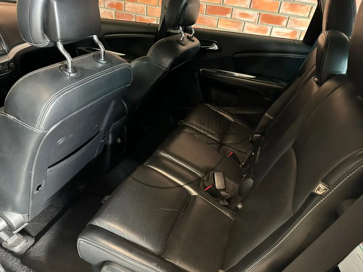 LOTE 027 - 02ª DATA | Um veículo I/DODGE JOURNEY SXT, ano/modelo 2013/2013