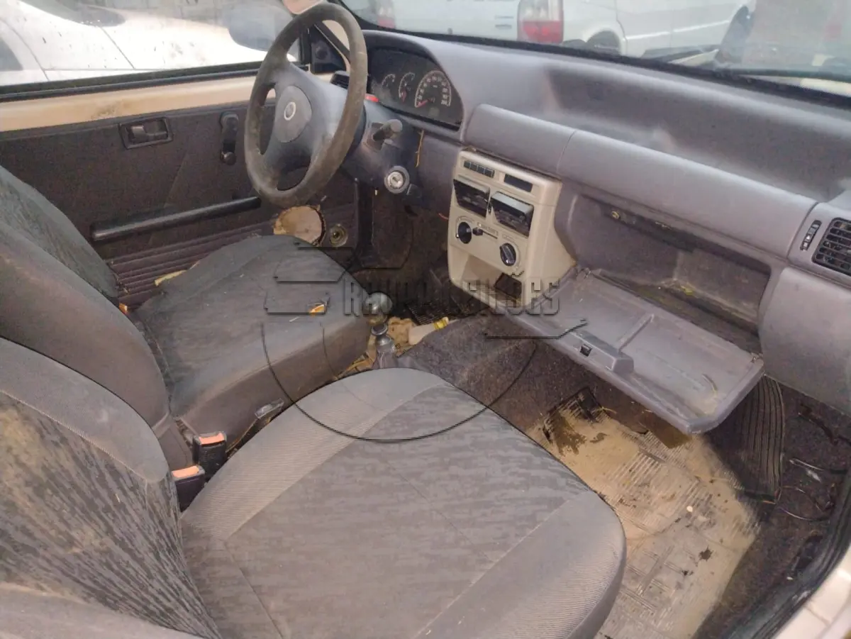LOTE 013 - 02ª DATA | Um automóvel FIAT UNO MILLE FIRE FLEX, ano 2007/2007