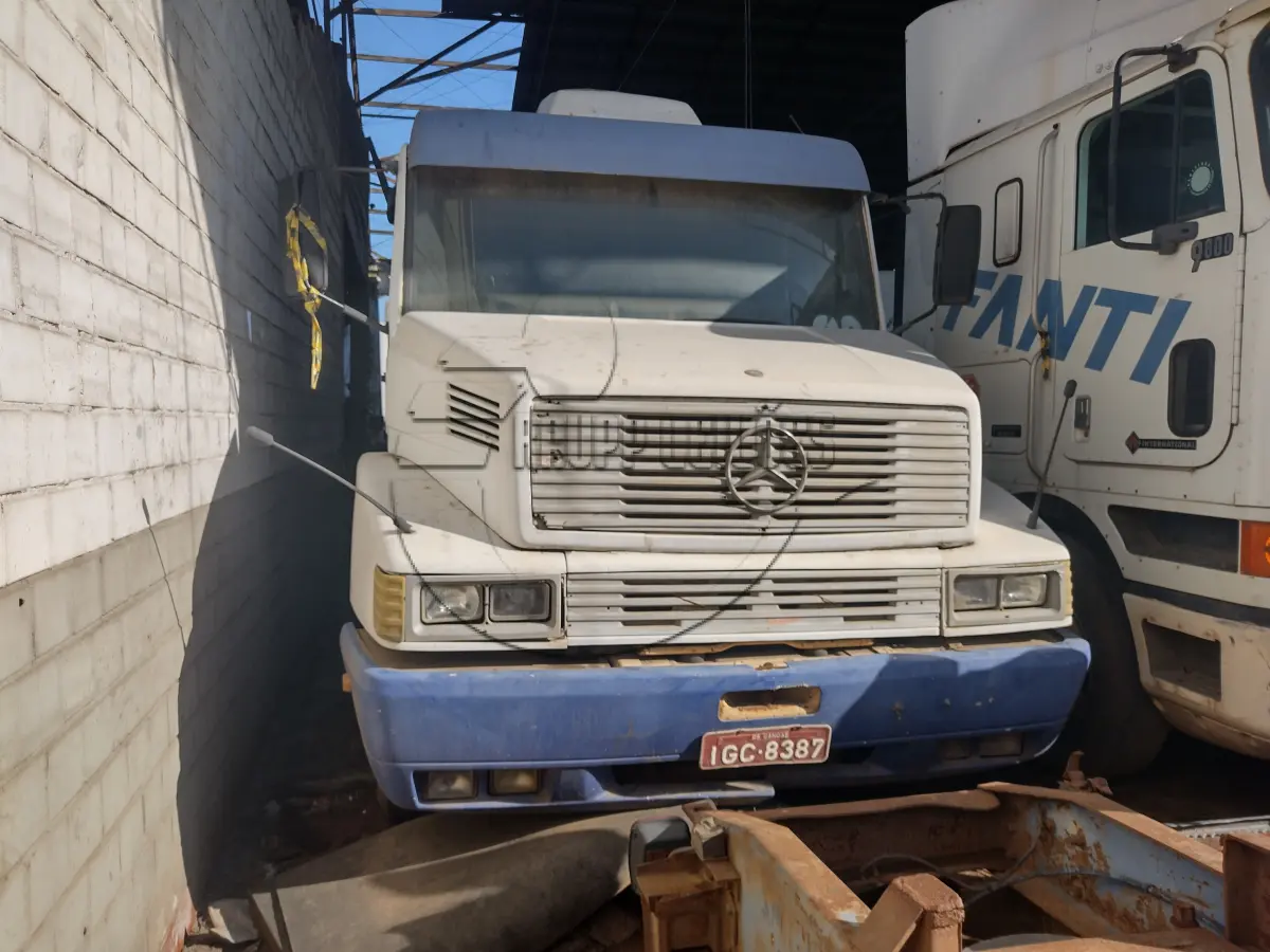 LOTE 004 - 02ª DATA | Um caminhão Mercedes Benz, modelo LS 1935, ano/modelo 1997/1997