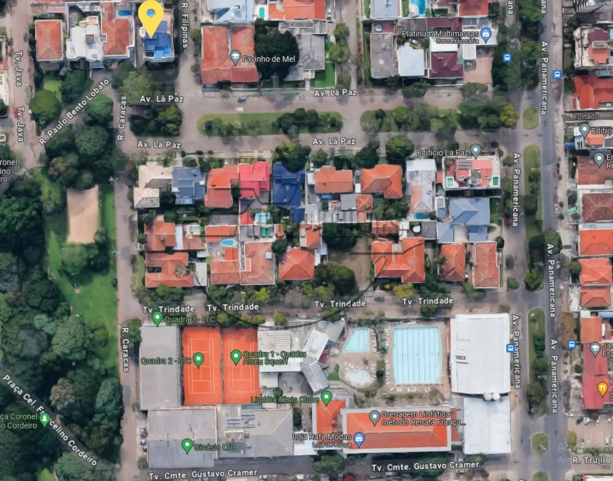 LOTE 014 - (PORTO ALEGRE/RS) O apto 202, c/ 121,68m² + 02 boxes de estacionamento, todos do Edifício Kaiambá  - Bairro Jardim Lindóia