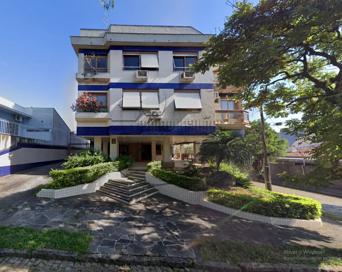 LOTE 014 - (PORTO ALEGRE/RS) O apto 202, c/ 121,68m² + 02 boxes de estacionamento, todos do Edifício Kaiambá  - Bairro Jardim Lindóia