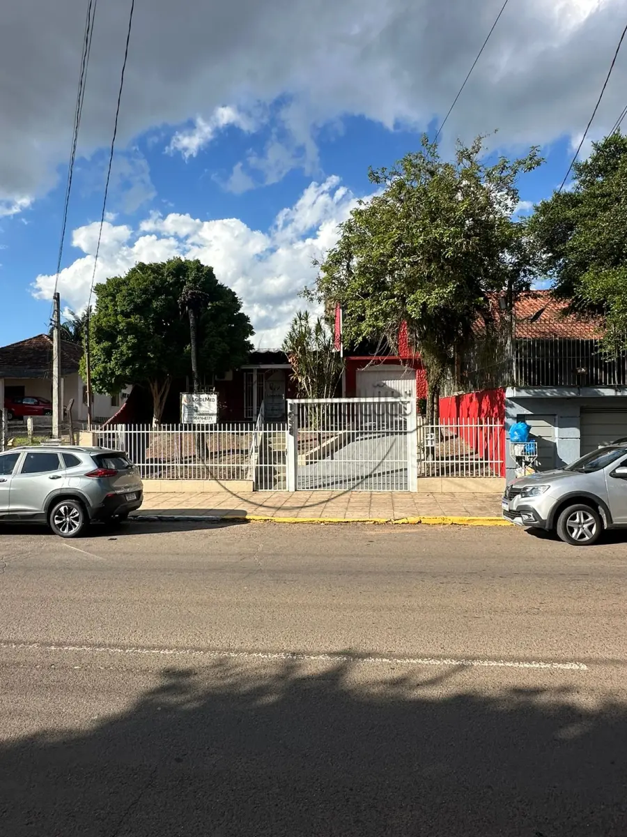 LOTE 009 - (SÃO LEOPOLDO/RS) Uma casa de alvenaria no Bairro Santo Andre