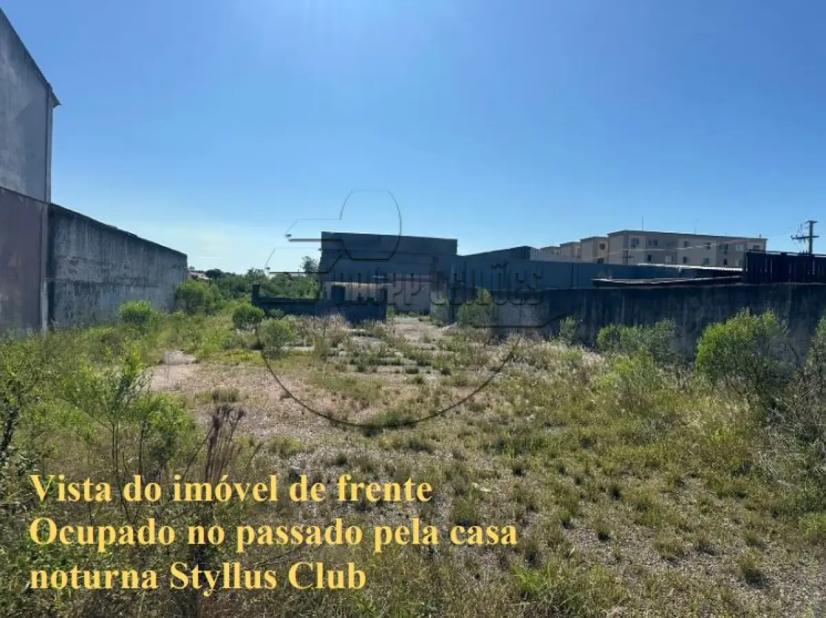 LOTE 001 - 03ª DATA | (PORTO ALEGRE/RS) Área de terras de 12.700,00m², c/ benfeitorias, no Bairro Cavalhada
