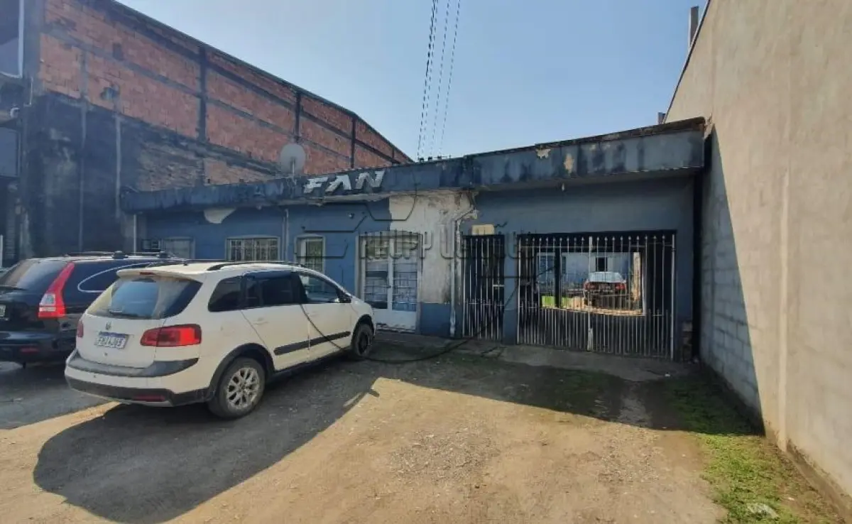 LOTE 005 - 02ª DATA | (CAJATI/SP) Uma casa de aprox. 282,90m², às margens da Rod. Régis Bittencourt