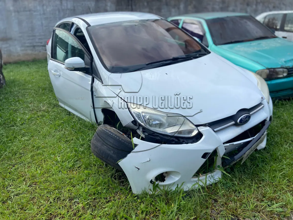 LOTE 001 - 03ª DATA | Um veículo FOCUS SE AT 2.0 H, ano/modelo 2014/2015