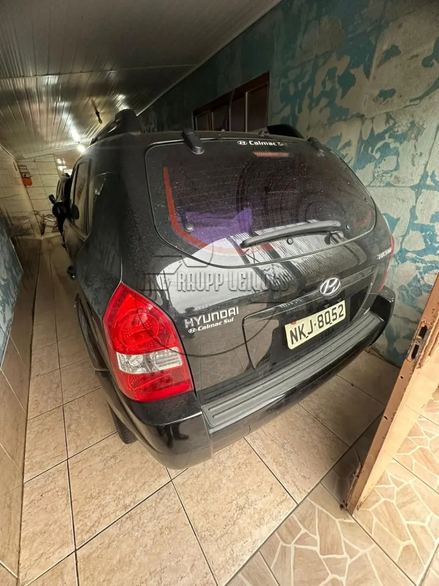 LOTE 024 - 02ª DATA | Uma camioneta Hyundai TUCSON GL 20L, ano/mod. 2007/2008