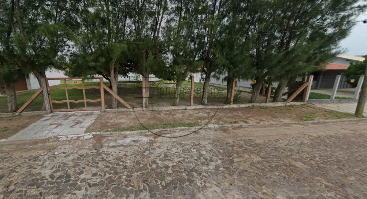 LOTE 001 - (TRAMANDAÍ/RS) Um terreno em Tramandaí/RS, c/ 375,00m²
