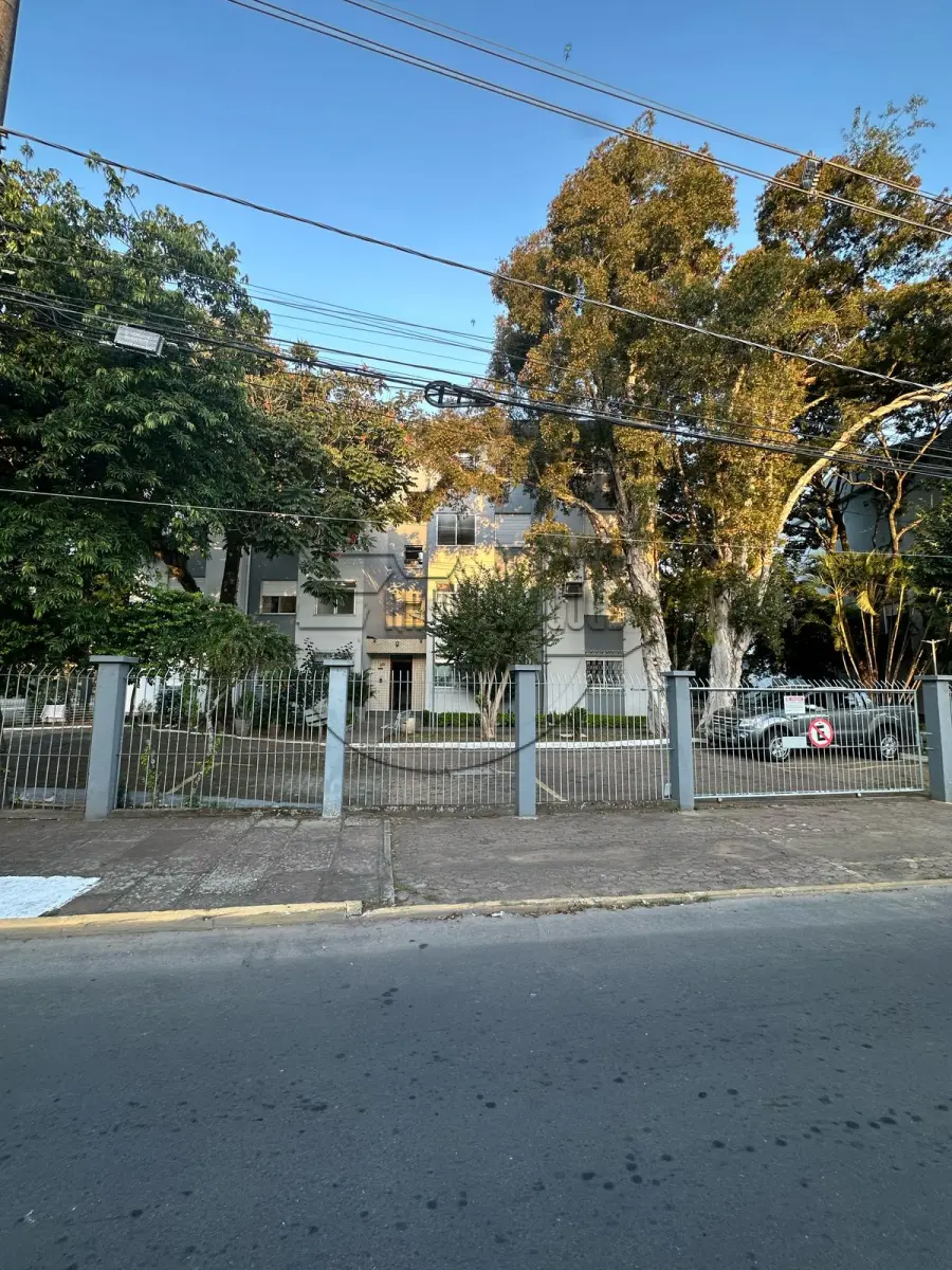 LOTE 002 - (GRAVATAÍ/RS) O apartamento n° 101 do Conjunto Residencial Castor, c/ 48,42m², no Bairro Salgado Filho