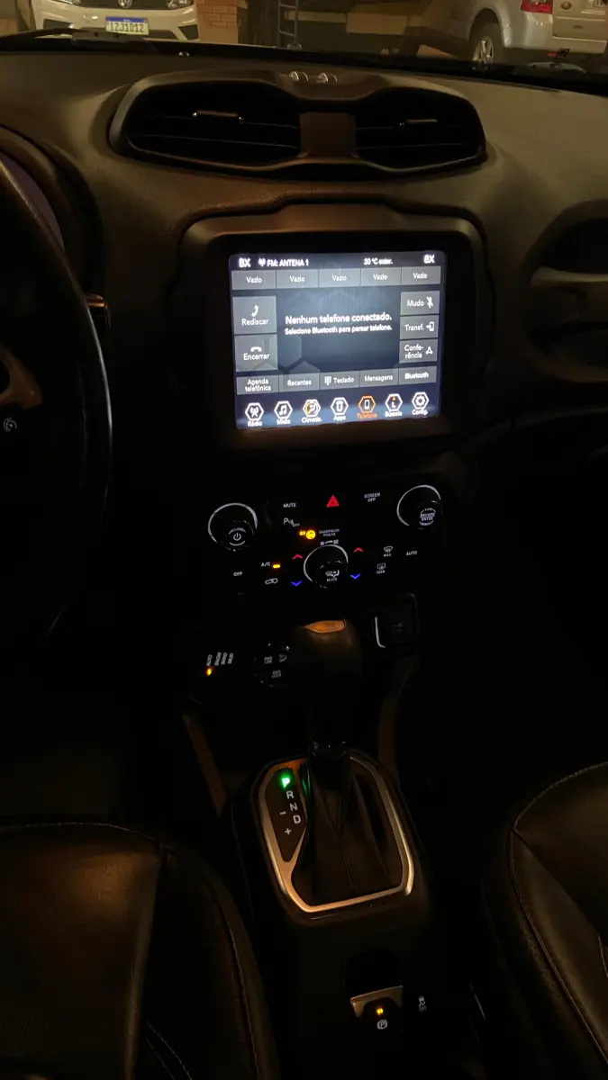 LOTE 014 - Um veículo JEEP/RENEGADE LNGTD AT D, ano/modelo 2020/2021