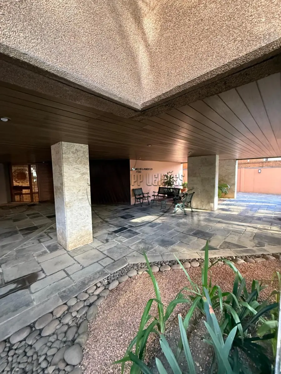 LOTE 003 - (PORTO ALEGRE/RS) O apartamento n° 301 do Edifício Michelangelo, c/ 314,49m², no Bairro Petrópolis