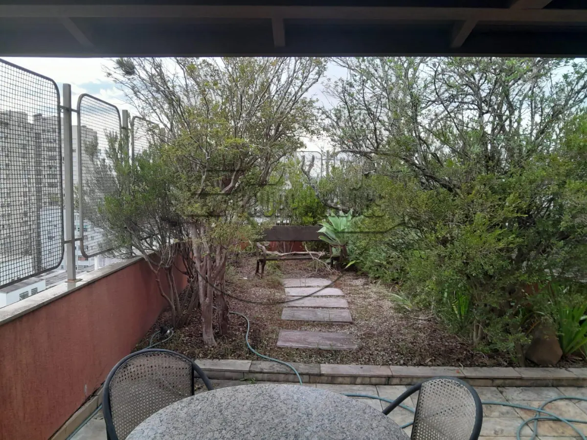 LOTE 004 - 02ª DATA | (PORTO ALEGRE/RS) O apto 1501, c/ 399,84m², e o box de estacionamento 15, ambos do Edifício Caraíbas, no Bairro Floresta