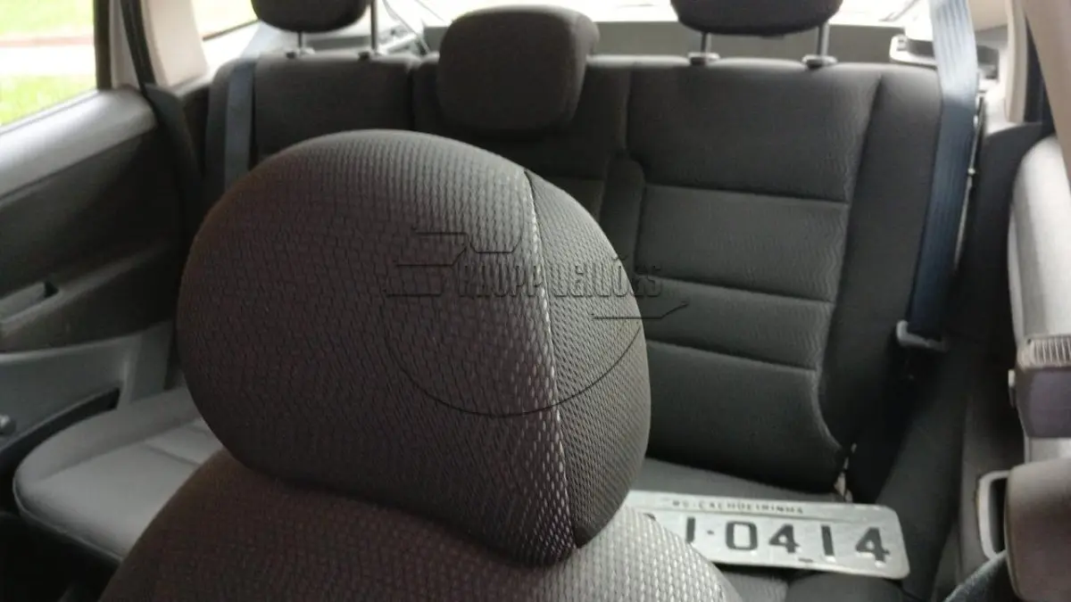 LOTE 014 - Um veículo FIAT/IDEA ELX FLEX, ano/mod. 2009/2010