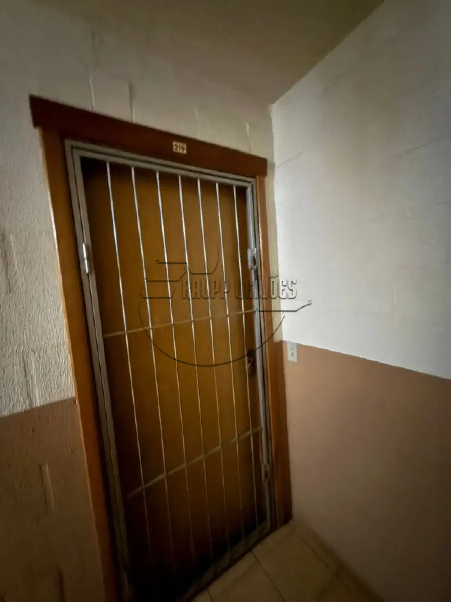 LOTE 007 - (CACHOEIRINHA/RS) O apto nº 210E, c/ 40,51m², localizado no bloco "E", do Condomínio Residencial Marechal Rondon II