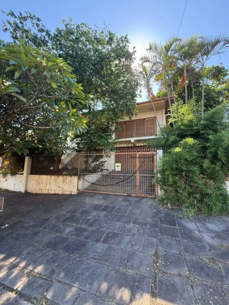 LOTE 003 - (NOVO HAMBURGO/RS) Uma casa c/ aprox. 228,87m², no Bairro Ouro Branco