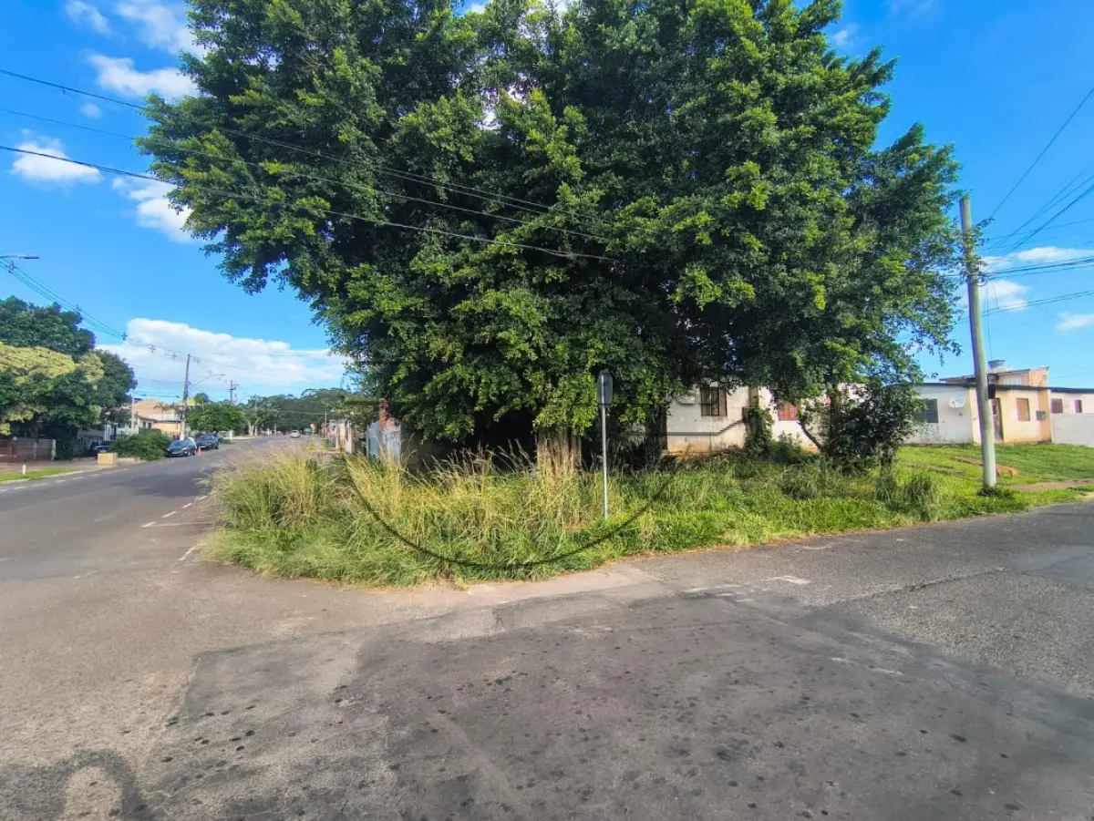 LOTE 002 - 02ª DATA | (GRAVATAÍ/RS) Um terreno de 243,00m², de esquina, c/ benfeitorias, no Bairro Morada do Vale II