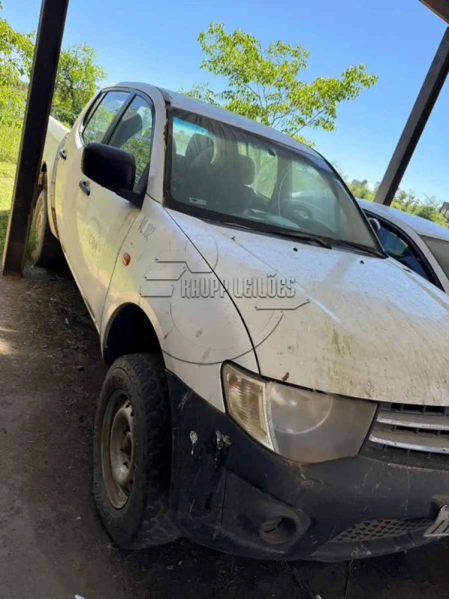 LOTE 007 - (Unidade de CANDIOTA/RS) Camioneta Mitsubishi L200 Triton 3.2, ano/modelo 2012/2012