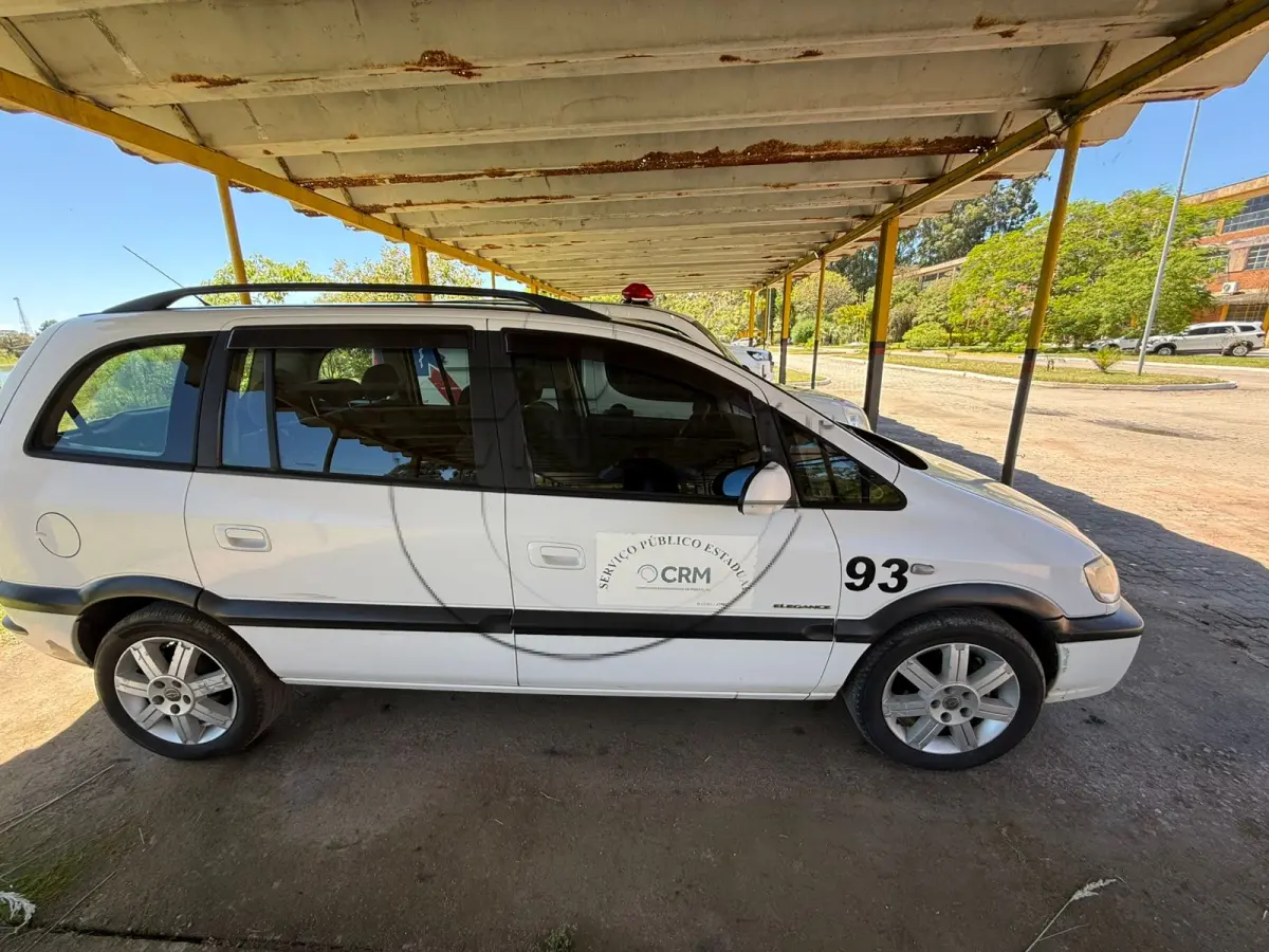 LOTE 010 - 02ª DATA | (Unidade de CANDIOTA/RS) Automóvel Chevrolet Zafira Elegance 2.0 L, ano/mod. 2009/2010