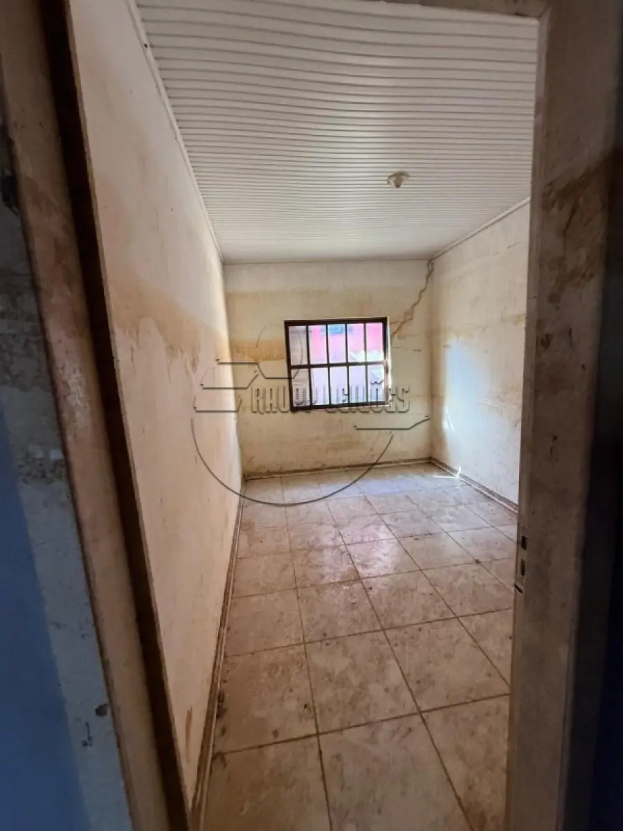 LOTE 003 - 02ª DATA | (CANOAS/RS) Um prédio de alvenaria residencial, com a área de 79,89m², Bairro Harmonia