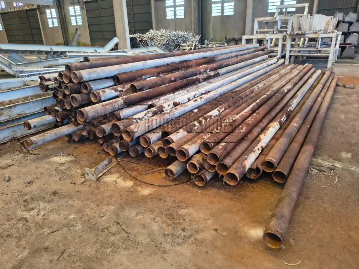 LOTE 072 - 02ª DATA | (Unidade de MINAS DO LEÃO P2) Estruturas de ferro - cestos - tubos de ferro - rolos - entre outros | Apregoado apenas caso o LOTE 053 NÃO SEJA VENDIDO