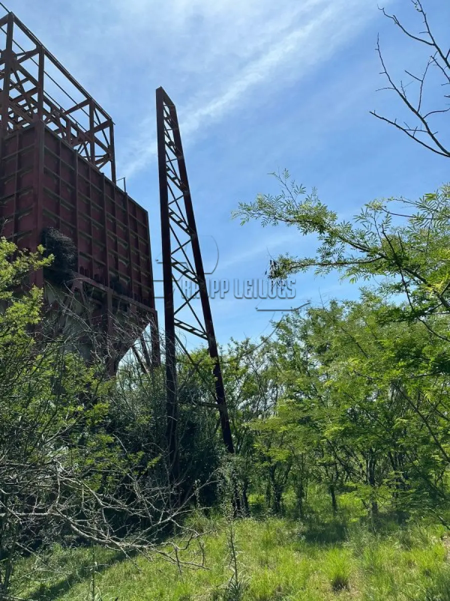 LOTE 004 - (Unidade de IRUÍ/RS) Silos e sucatas diversas | Apregoado apenas caso o LOTE 001 NÃO SEJA VENDIDO