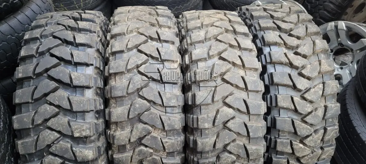 LOTE 004 - 02ª DATA | 02 elevadores de carros e 06 pneus offroad mud/mt (uso Troller)