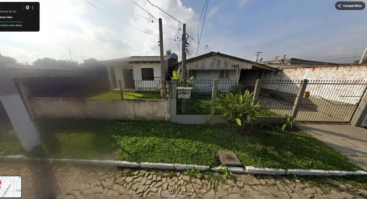 LOTE 003 - **(GRAVATAÍ/RS) Terreno c/ 02 casas no Bairro Valle Ville
