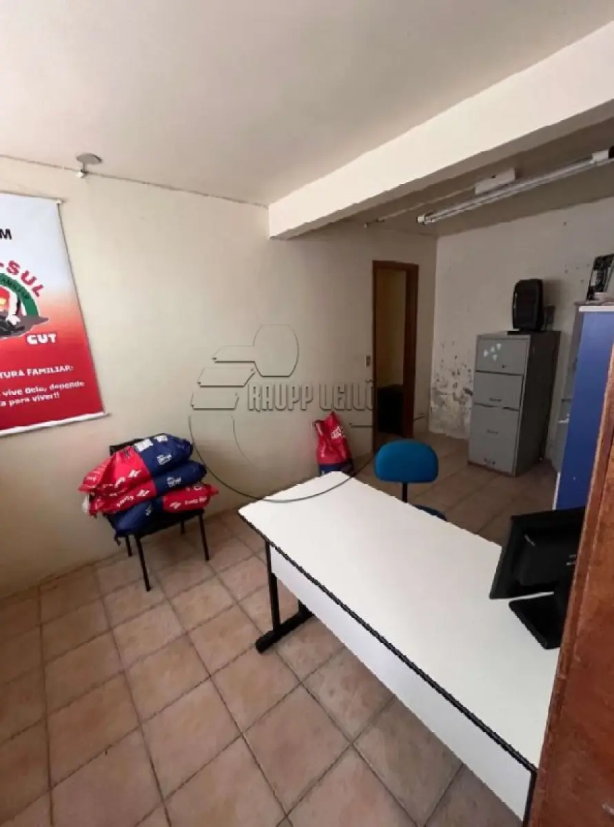 LOTE 001 - (FONTOURA XAVIER/RS) Unidade autônoma no térreo, c/ 102,29m², comercial, no Bairro Centro