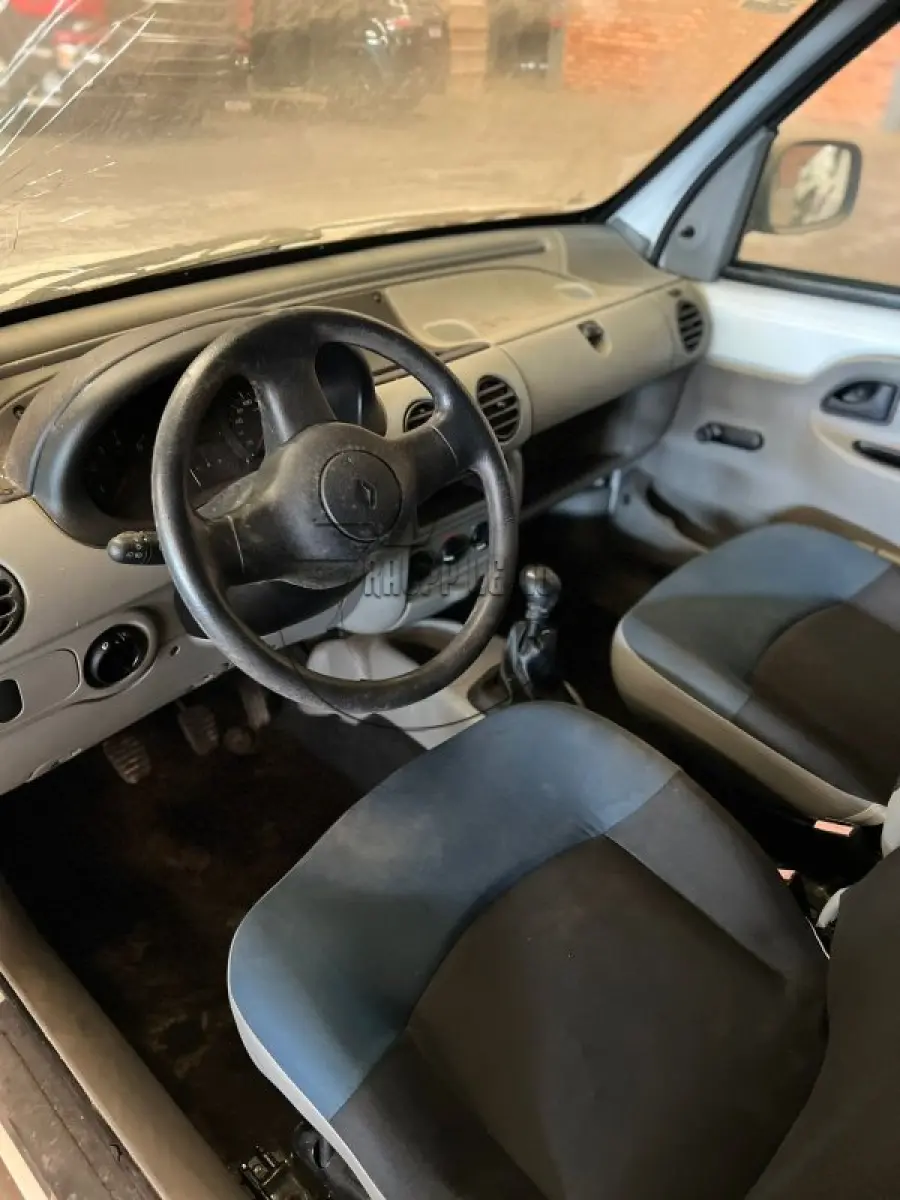 LOTE 001 - 02ª DATA | Um veículo I/RENAULT KGOO EXPRESS16, ano/mod 2012/2013