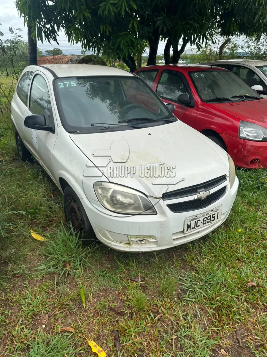 LOTE 009 - Veículo tipo automóvel, marca GM, modelo Celta 1.0 TS, ano de fabricação 2012,