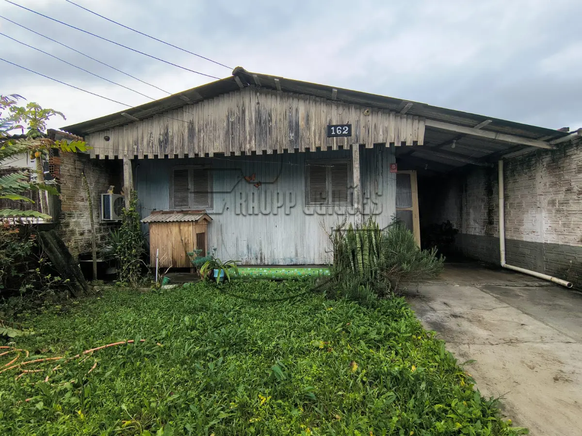 LOTE 005 - **02ª DATA | (GRAVATAÍ/RS) Terreno c/ 02 casas no Bairro Valle Ville