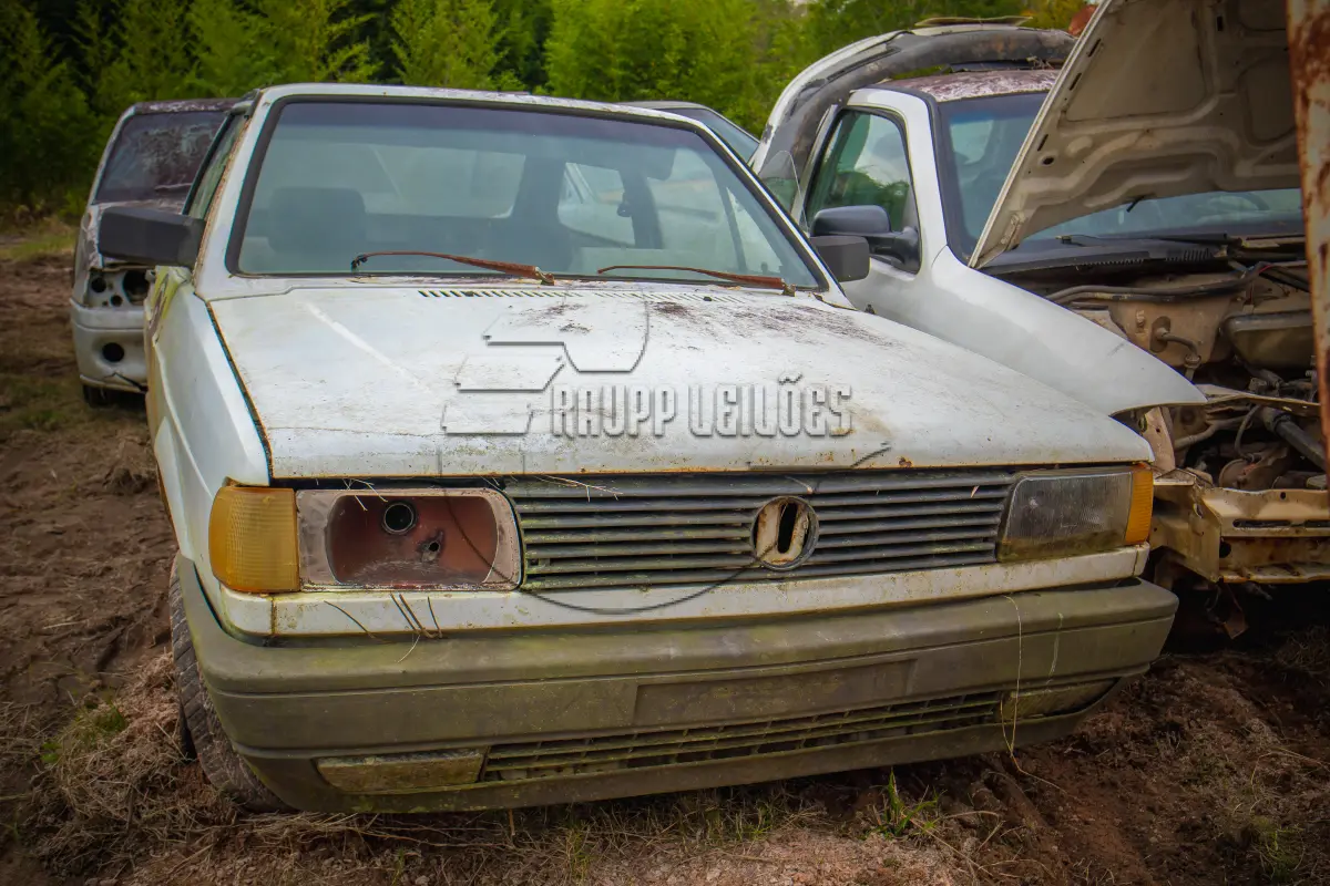 LOTE 014 - Veículo Volkswagen Gol CL, ano/mod 1993/1993