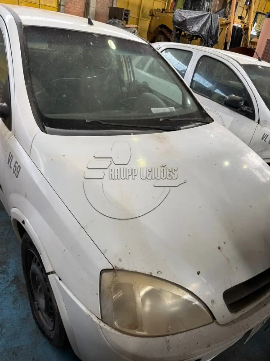 LOTE 005 - 02ª DATA | (Unidade de CANDIOTA/RS) Veículo Chevrolet Corsa Hatch 1.8-GL, fabr/ano 2004/2004