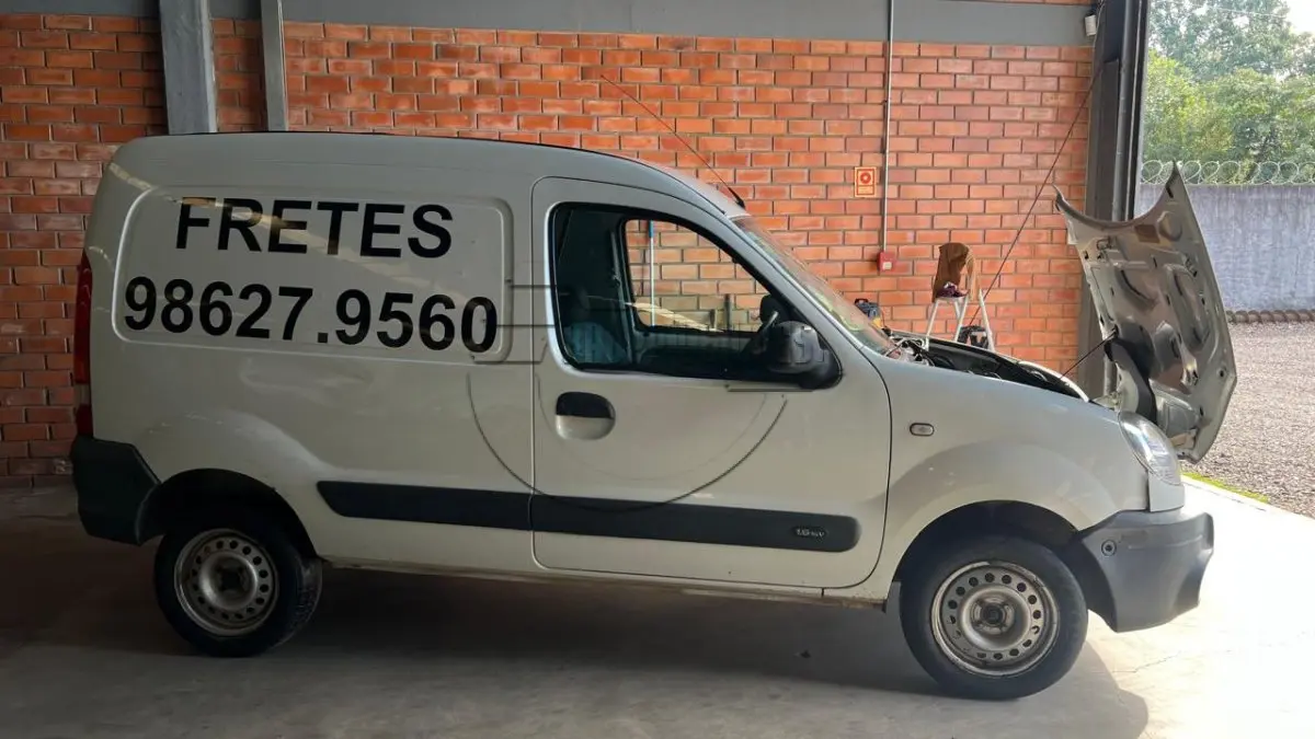 LOTE 001 - 02ª DATA | Um veículo I/RENAULT KGOO EXPRESS16, ano/mod 2012/2013