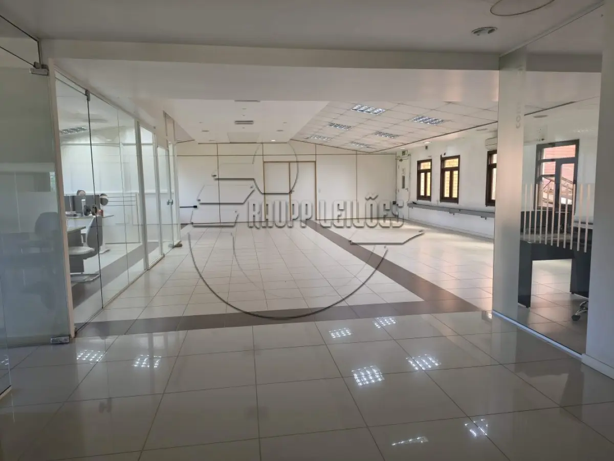 LOTE 001 - (ALVORADA/RS) Um pavilhão comercial c/ aprox. 4.000,00m², na Av. Pres. Getúlio Vargas